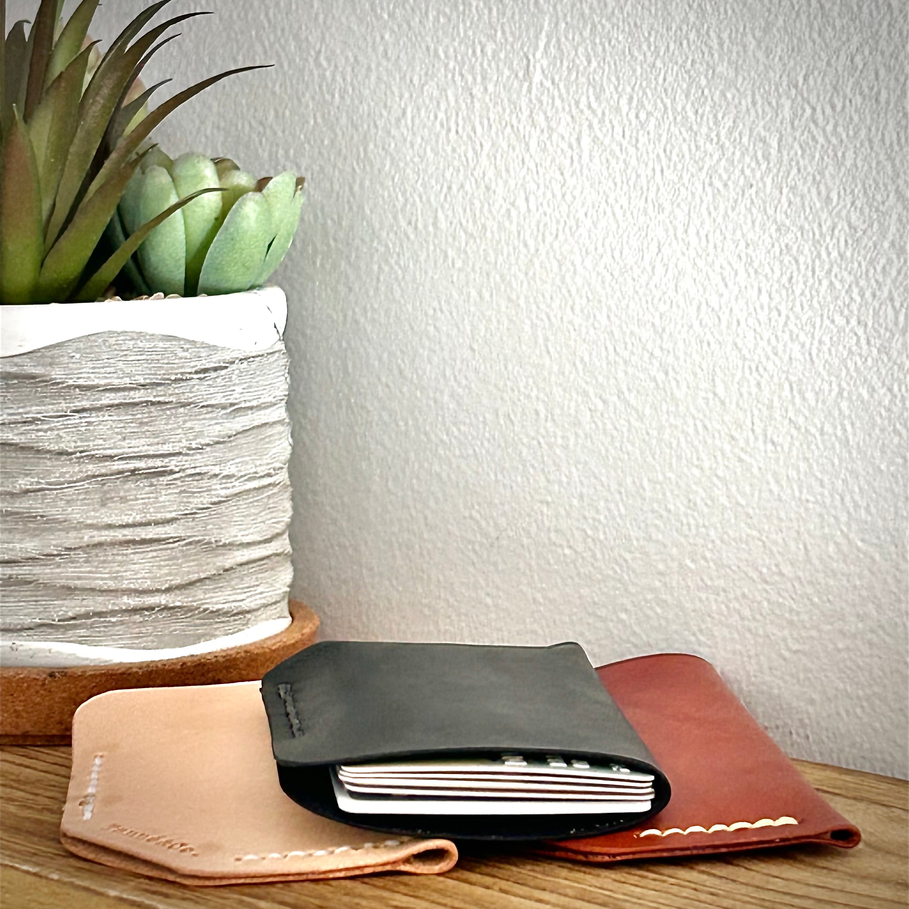 Porte-cartes en cuir – Poche simple minimaliste | Noir