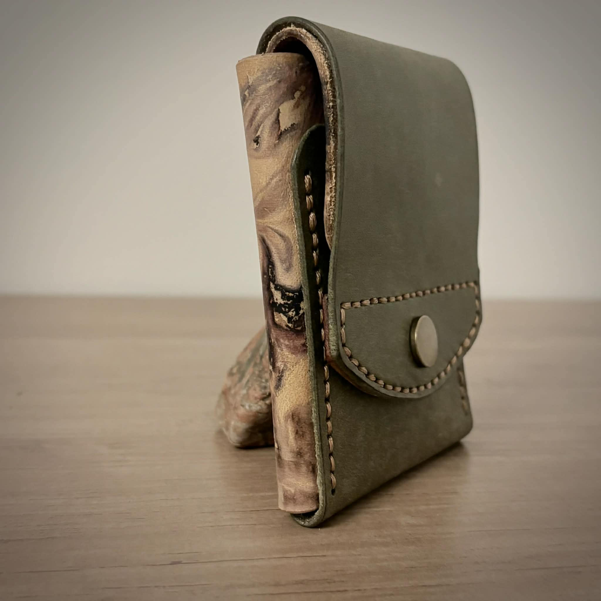 The Baie James - Leather Wallet – Custom Marbled Design | Sage