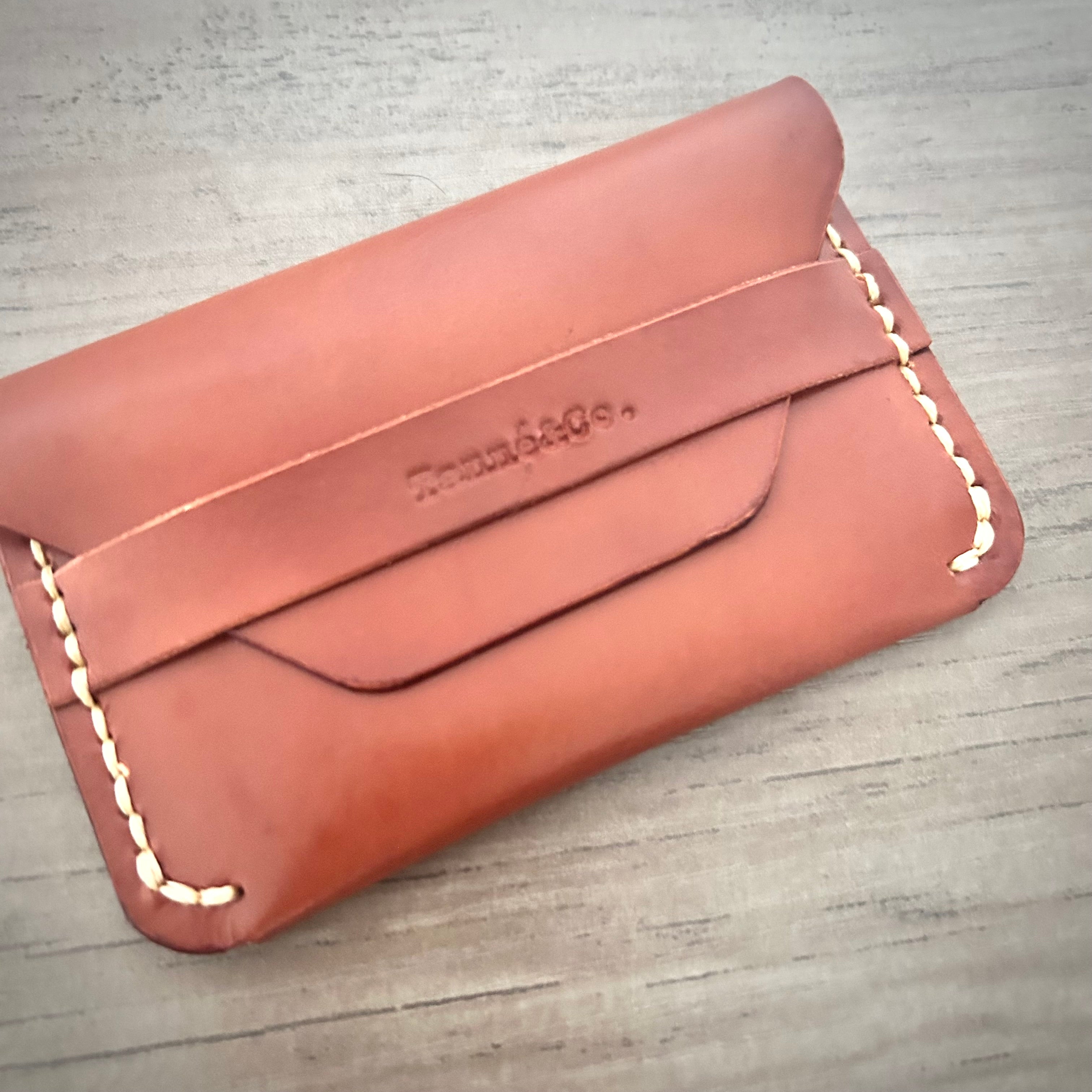 Porte-cartes en cuir – Style enveloppe minimaliste | Brun