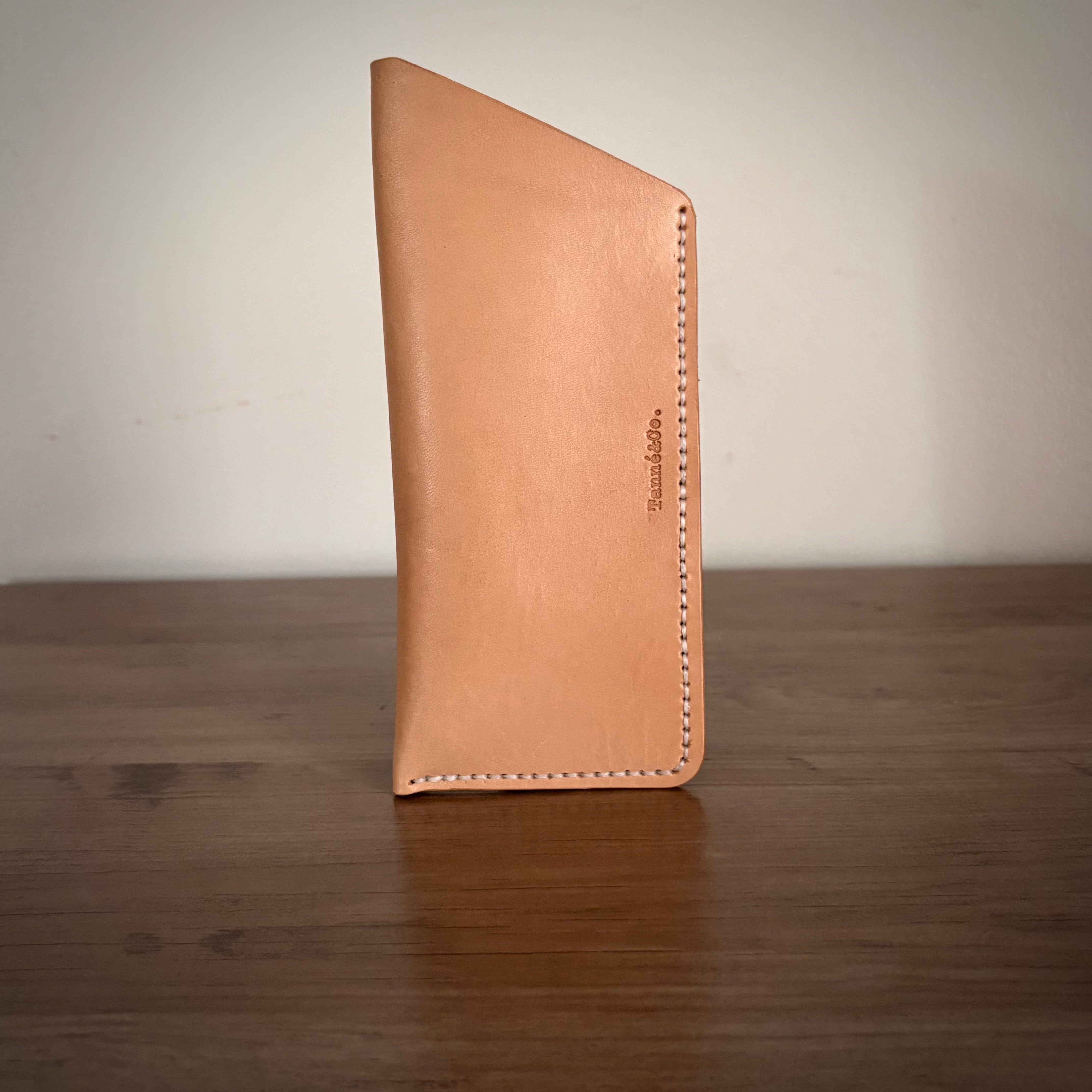 Leather Eyewear Sleeve – Minimalist Design | Tan