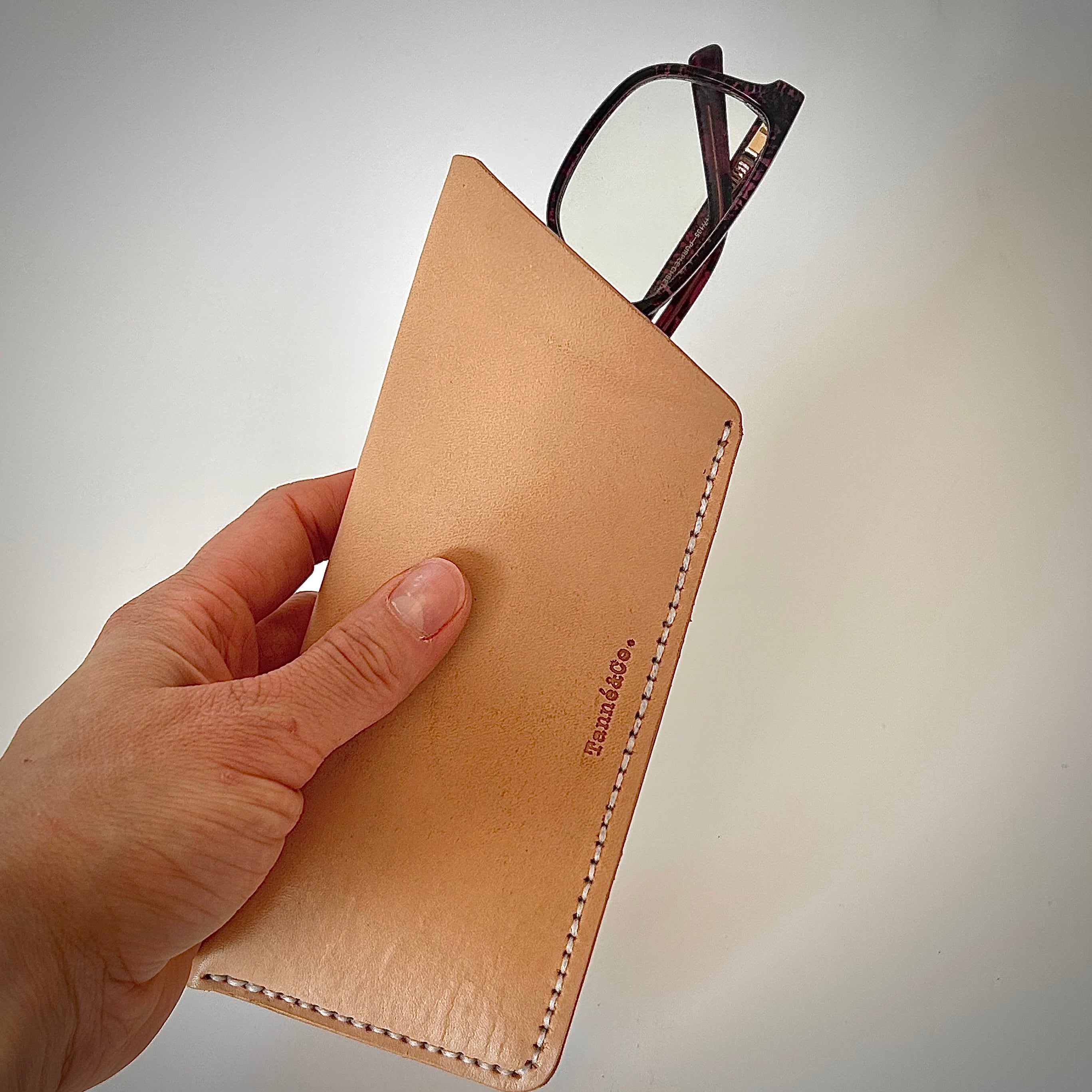 Leather Eyewear Sleeve – Minimalist Design | Tan
