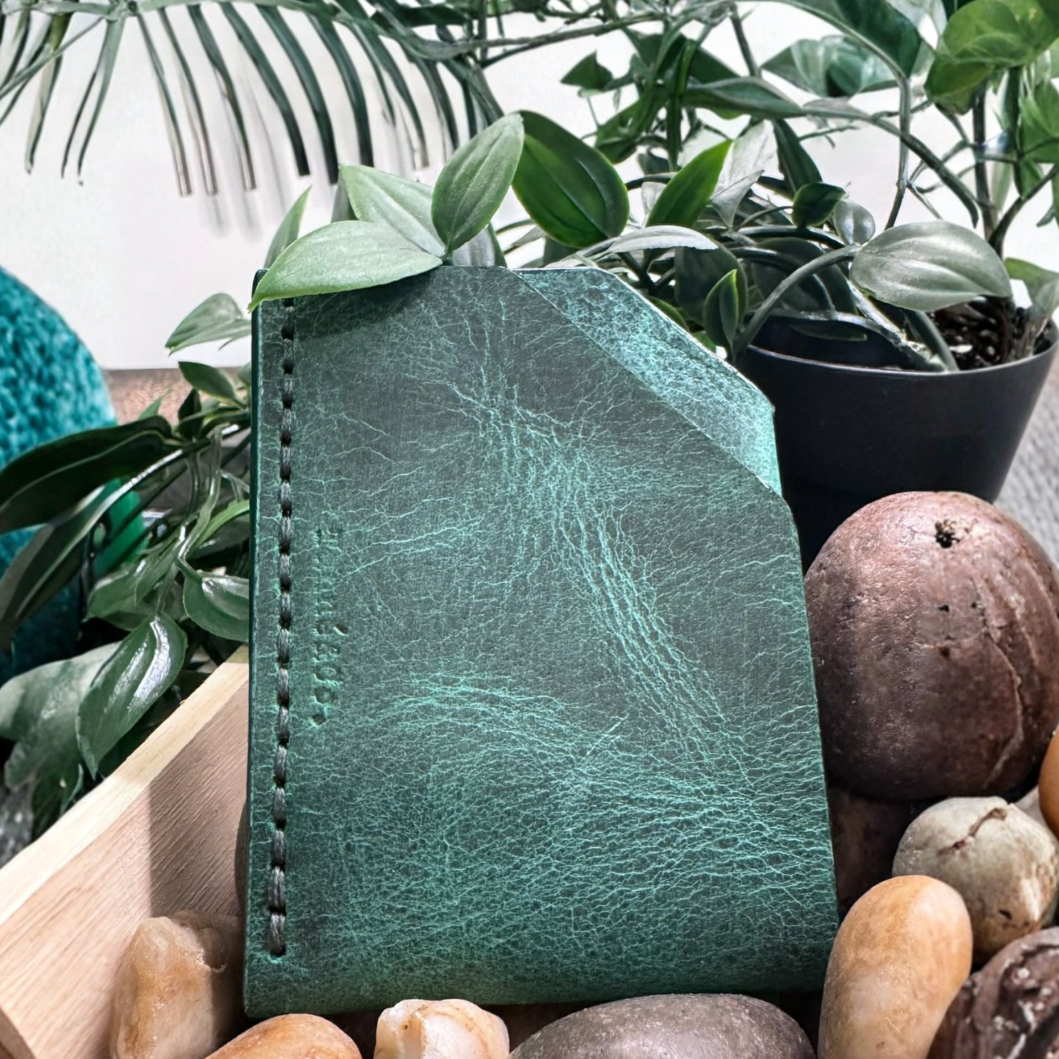 Leather Card Holder – Minimalist Double Pocket | Borealis Nova Blue